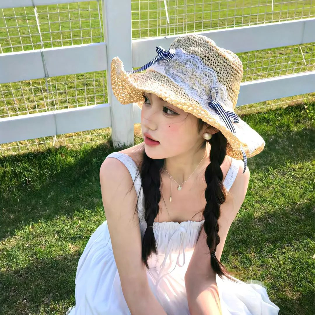 黑衣女孩